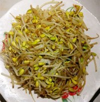 家常菜炒黑豆芽