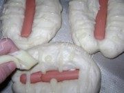 美味的沙拉火腿面包做法图解9)