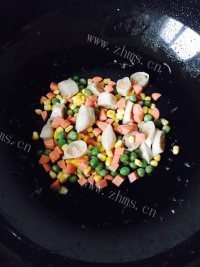 美味的什锦炒饭做法图解4)