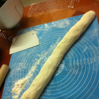 自制豆沙包做法图解3)