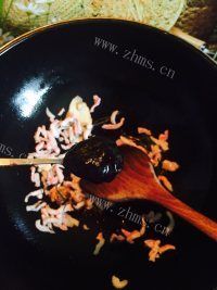 营养的粉丝煲做法图解8)