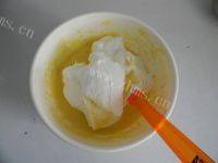 香甜美味的「手工美食」奶香芒果蛋糕做法图解5)