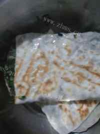 方便的电饼锅版韭菜饼做法图解10)