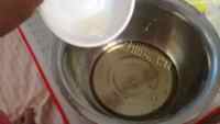 美味的五仁月饼做法图解2)
