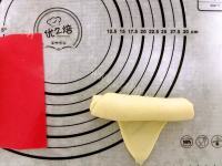 自制蜂蜜脆底小面包做法图解12)