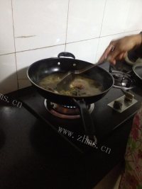 玉盘珍馐的酸菜鱼做法图解11)