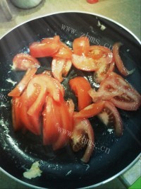 色香味浓的番茄炒蛋做法图解3)