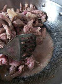 美味的麻辣牛肉条做法图解8)