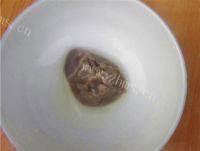 美味的胡萝卜猪肝粥做法图解5)