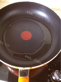 清新的柠香牛排做法图解3)