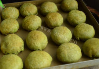 抹茶玫瑰花饼做法图解22)
