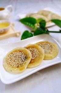 美味的芝麻香土豆饼做法图解15)