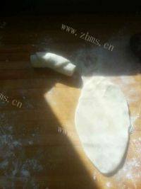 口感不错的酥皮五仁月饼做法图解4)
