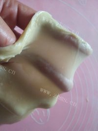 热腾腾的老式面包做法图解4)