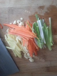 自制东北锅包肉做法图解1)