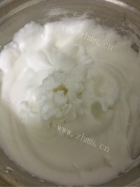 美味营养的轻乳酪蛋糕做法图解9)