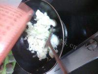 绝味的清炒花菜做法图解3)