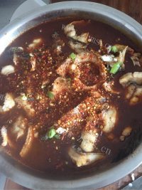 芳香四溢的水煮鱼做法图解9)