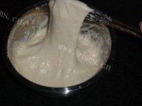 自制春卷皮做法图解4)