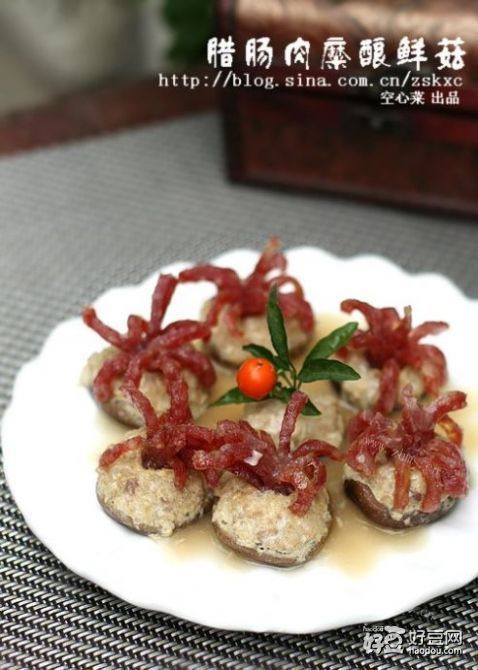 腊肠肉糜酿鲜菇