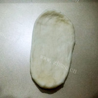 外观可爱的萌兔肠仔包做法图解7)