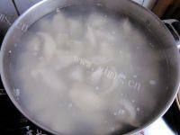 自己做的韭菜虾仁水饺做法图解15)