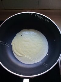 自制草莓千层蛋糕做法图解8)