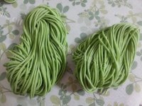自制菠菜手擀面