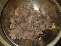 家常肉末炒茄子做法图解3)