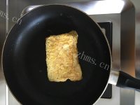 美味的鸡蛋面包包做法图解5)