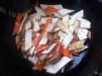常吃不腻的杏鲍菇炒肉的做法图解九