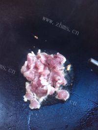 简易的豆腐炒肉做法图解4)