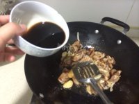 家常菜糖醋排骨做法图解6)