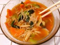美味开胃酸辣汤做法图解9)