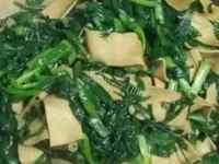 家常菜韭菜炒千张
