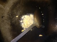 美味的莴笋干炒肉做法图解5)