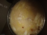 美味的白菜粥做法图解7)