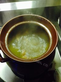 墨鱼鸡汤做法图解4)