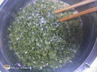 营养丰富韭菜鸡蛋饼做法图解4)