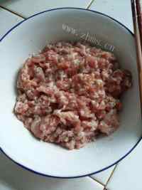 好吃四季豆鲜肉饺做法图解2)