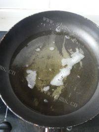 诱人的自制安心油条做法图解9)
