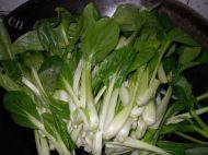 清淡的香菇青菜做法图解3)