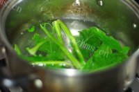 美味的菠菜鸡肉沙拉做法图解8)