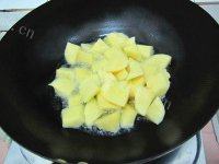 家常菜回锅土豆做法图解6)
