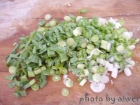 美味的西红柿鸡蛋菠菜面做法图解9)