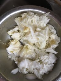 干豆腐炒白菜木耳做法图解3)