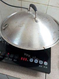 家常菜土豆排骨做法图解9)