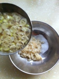 简单蒜茸炝拌小白菜做法图解10)
