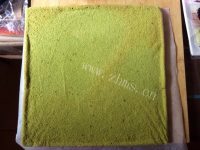 自制抹茶蛋糕卷做法图解13)