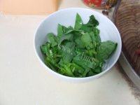「DIY美食」菠菜鸡蛋汤做法图解4)